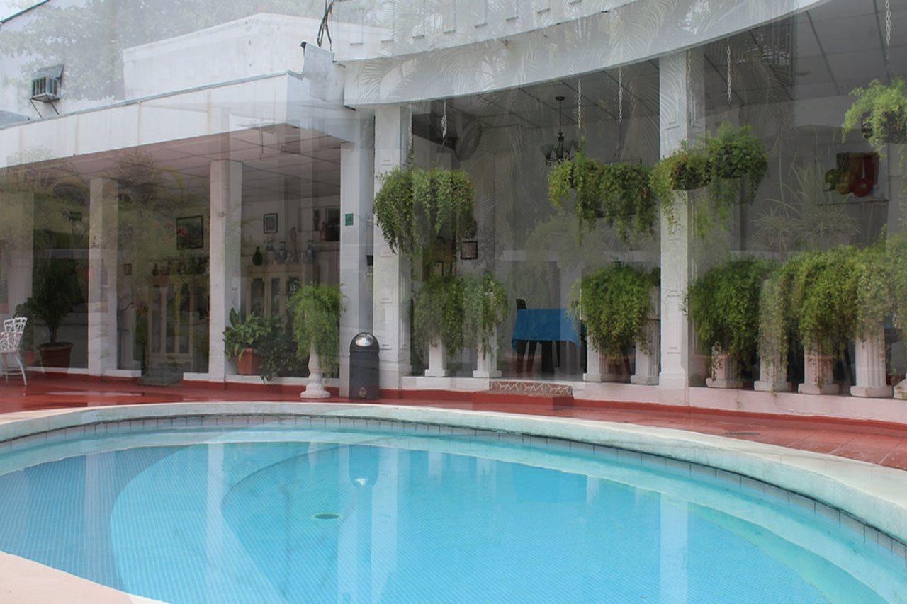 Hotel Grecia Real San Salvador Exterior foto