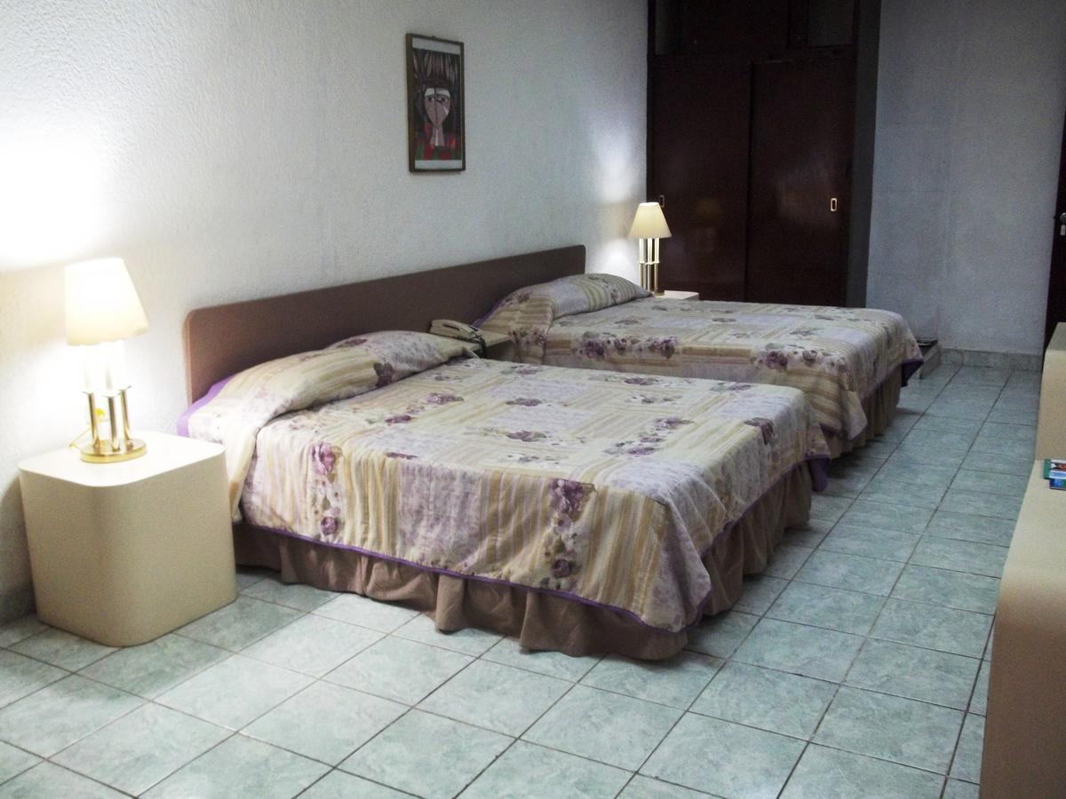 Hotel Grecia Real San Salvador Exterior foto